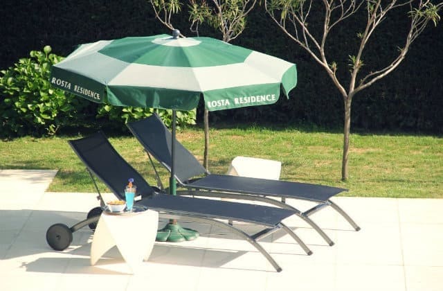 Piscina e solarium